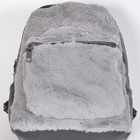 Faux Fur Vegan leather small backpack🔥🔥 - Picture 2 of 3